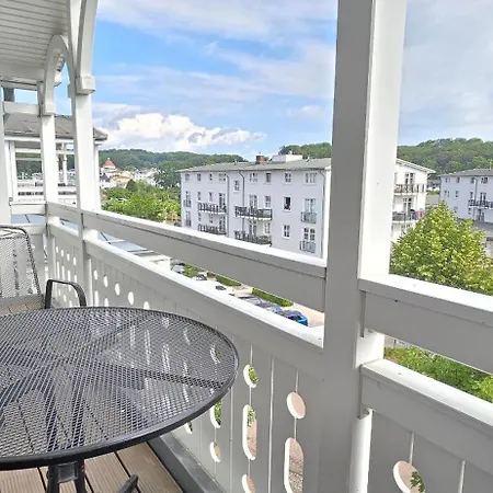 2 Raumwohnung Im Seepark Mit Balkon Inkl Erlebnisbad * Sellin (Rugen)