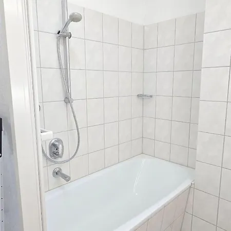 Apartmán 2 Raumwohnung Im Seepark Mit Balkon Inkl Erlebnisbad Sellin (Rugen)