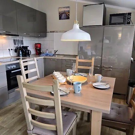 2 Raumwohnung Im Seepark Mit Balkon Inkl Erlebnisbad *